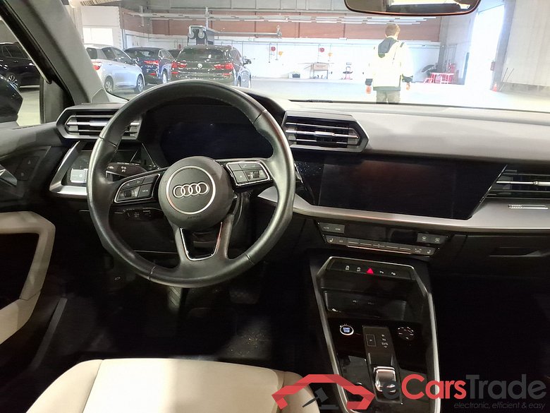 AUDI A3 1.0 30 TFSI 81KW S TRONIC ATTRACTION B.E #6