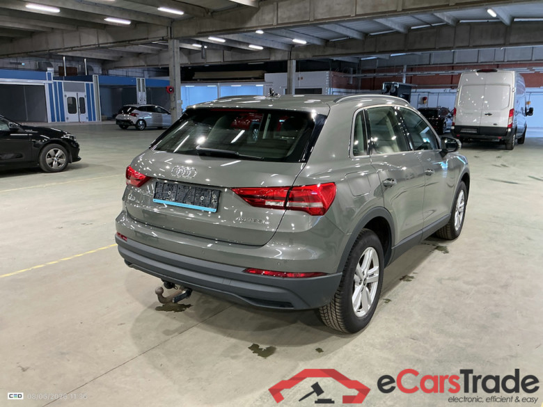 AUDI Q3 1.4 45 TFSI E S TRONIC #4