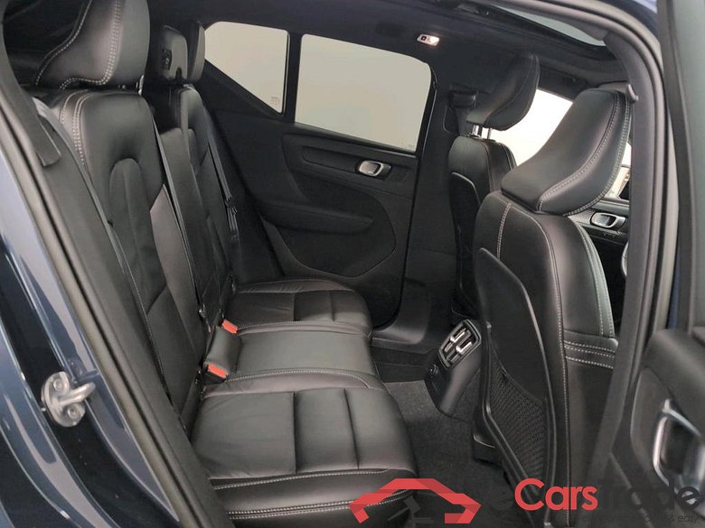 VOLVO XC40 1.5 T4 PHEV R-DESIGN DCT #6