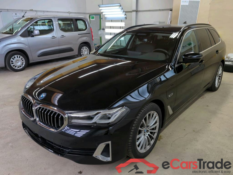 Baureihe 5 Touring 530 e xDrive Luxury Line 2.0 215KW AT8 E6d #1