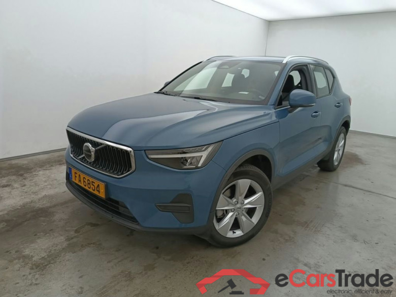 Volvo XC40 B3 Core DCT 5d #1