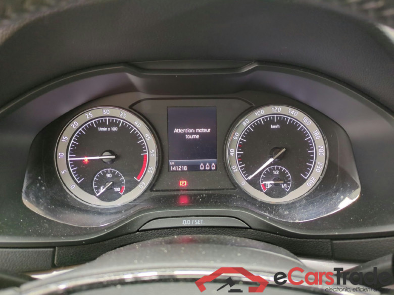 SKODA Karoq / 2017 / 5P / SUV 2.0 TDI 116ch DSG7 Business #6