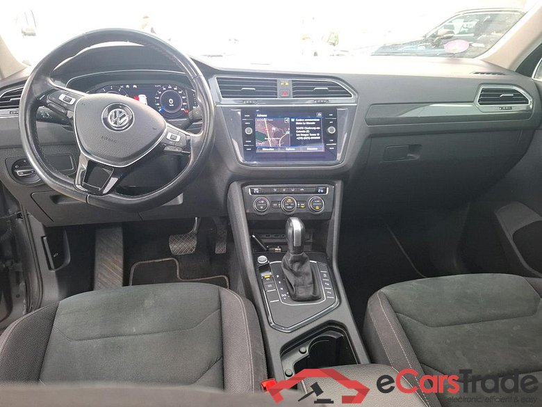 VOLKSWAGEN Tiguan / 2016 / 5P / SUV 1.5 TSI 150 EVO DSG7 Carat #5