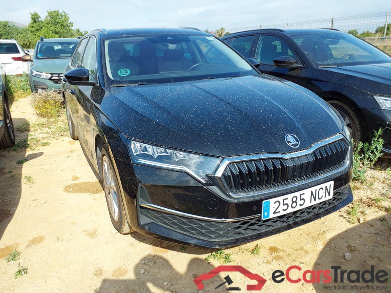 SKODA Octavia 2.0 TDI 110 kW (150CV) DSG 7 vel AutomÃ¡tico Combi Design(Pano + Winterpack) #1