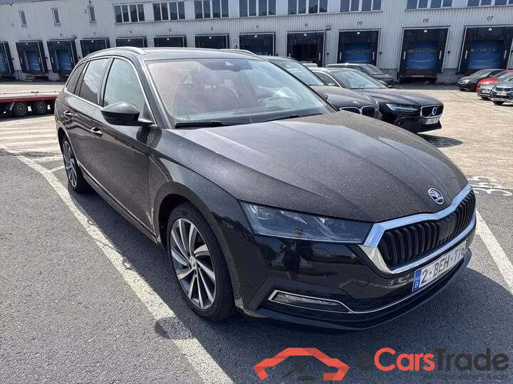 Skoda Octavia Combi Octavia Combi 1.4 TSI PHEV DSG6 Clever+ (PHEV) 150kW/204pk  5D/P Auto-6 #2