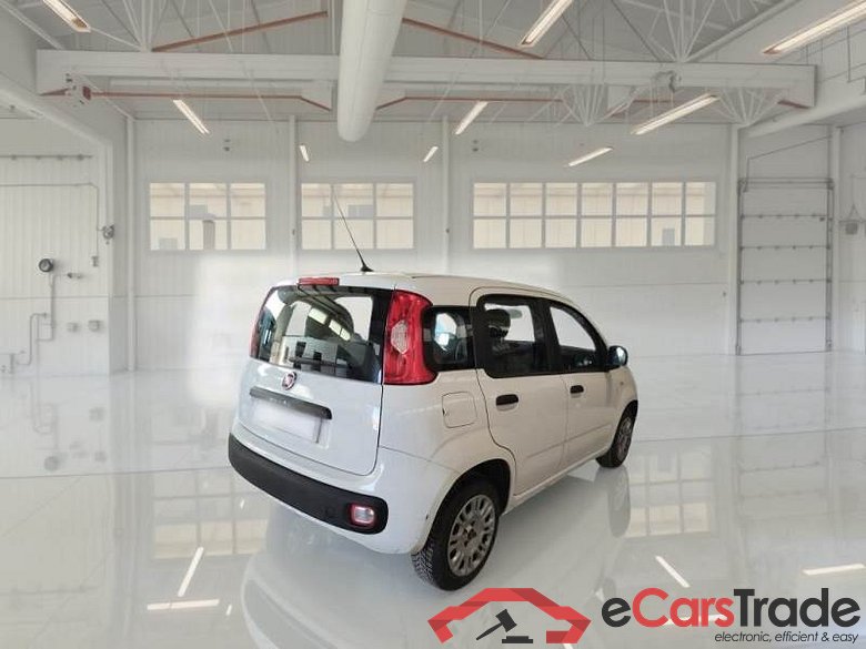 FIAT PANDA / 2011 / 5P / BERLINA 1.2 69CV SeS E6D-TEMP EASY #2