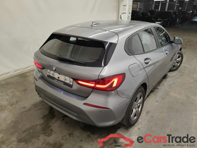 BMW 1 Reeks Hatch 116dA (85 kW) 5d #2