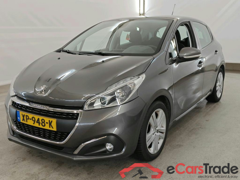 Peugeot 208 Signature 1.2 PureTech 82 5d #1