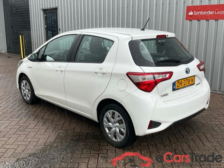 TOYOTA YARIS 1.5vvti hybrid active 74kW cvt aut #3