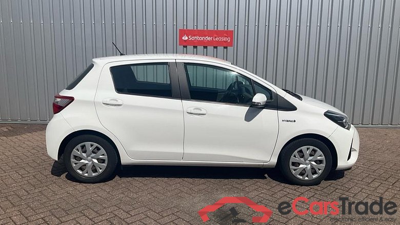 TOYOTA YARIS 1.5vvti hybrid active 74kW cvt aut #6