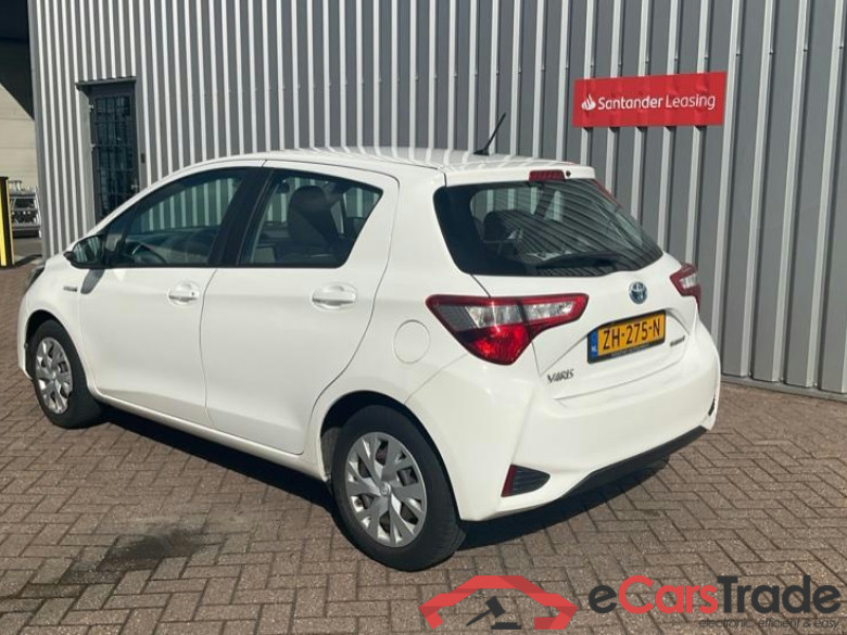 TOYOTA YARIS 1.5vvti hybrid active 74kW cvt aut #3