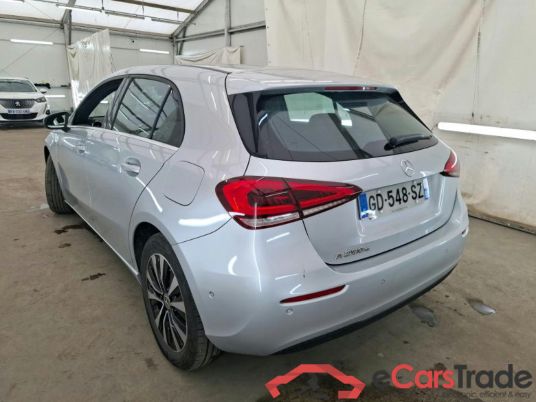 MERCEDESBENZ Classe A Compact  2018  5P  Berline A 250 e Business Line 8GDCT #2