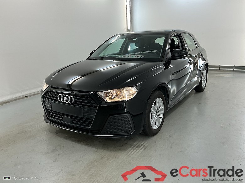 AUDI A1 1.0 25 TFSI S TRONIC ATTRACTION