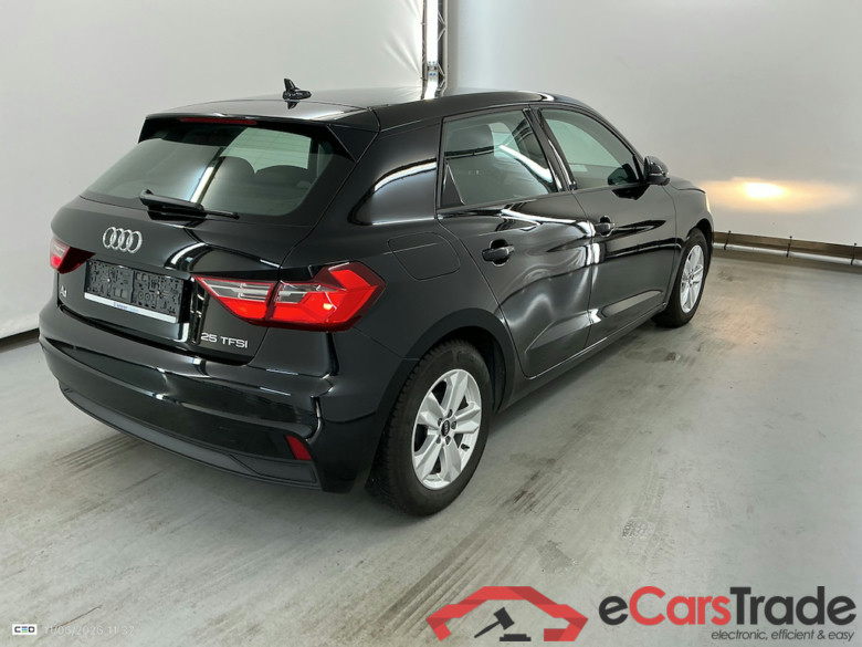 AUDI A1 1.0 25 TFSI S TRONIC ATTRACTION #4