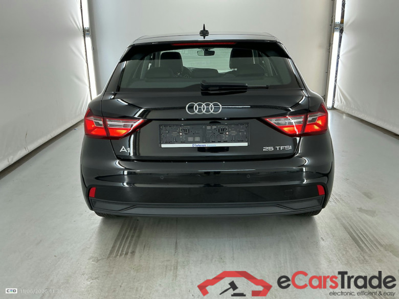 AUDI A1 1.0 25 TFSI S TRONIC ATTRACTION #5