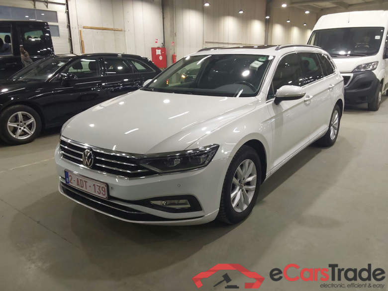 VOLKSWAGEN PASSAT VARIANT 2.0 TDI 90KW MSQ VARIANT STYLE BUSINESS #1