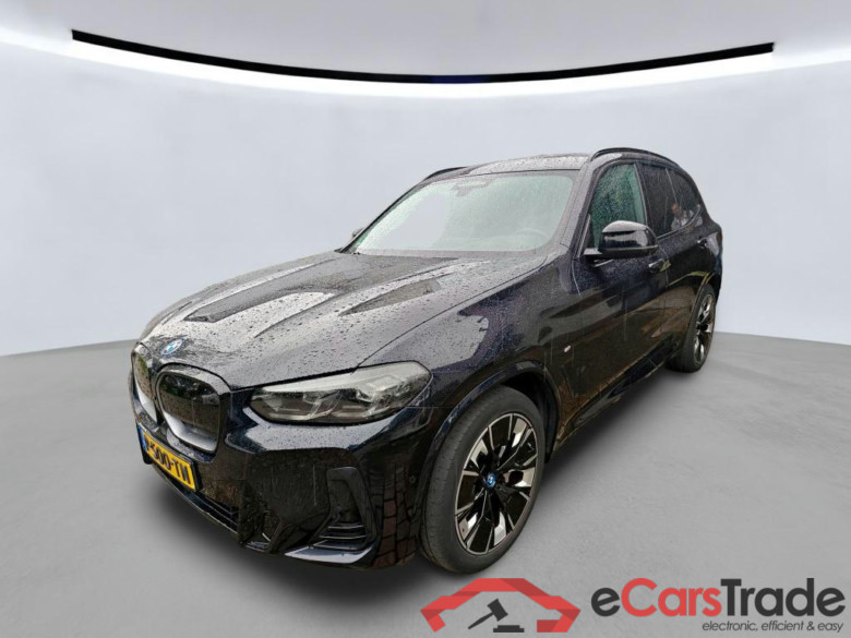BMW iX3 210 kW