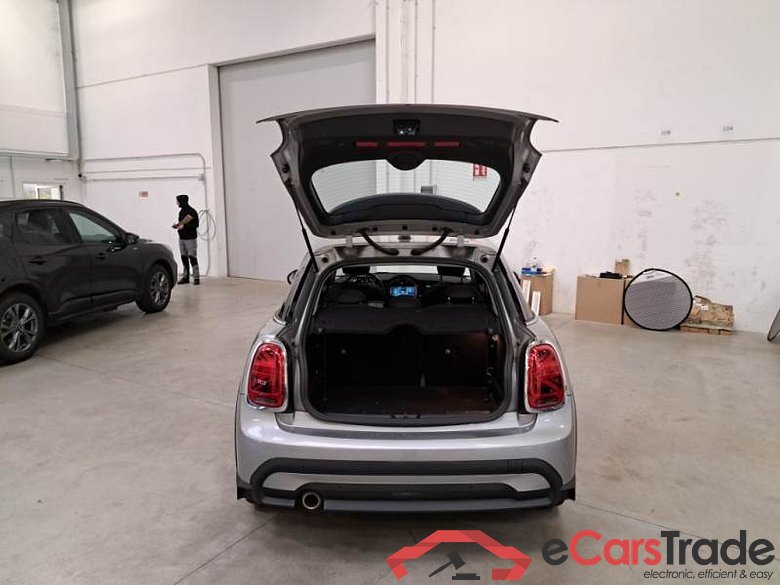 MINI MINI / 2021 / 5P / BERLINA COOPER ESSENTIAL AUTO #5