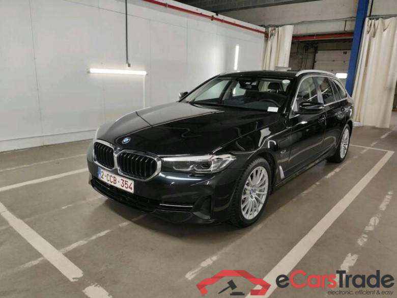 BMW 5 Reeks Touring 5 Reeks Touring 530e Auto (PHEV) 215kW/292pk  5D/P Auto-8