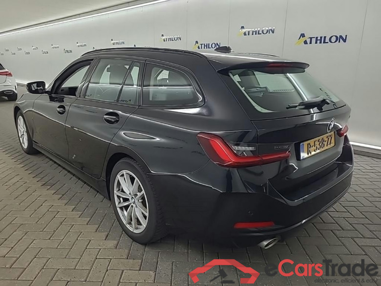 BMW 3-serie Touring 318iA 5D 115kW #4