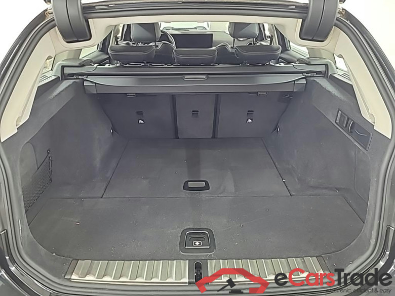 BMW 3-serie Touring 318iA 5D 115kW #5