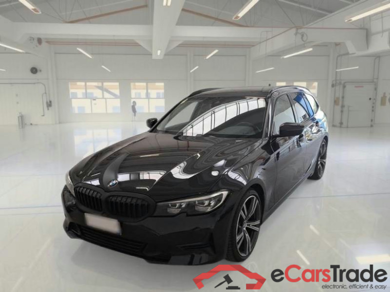 BMW SERIE 3 / 2018 / 5P / STATION WAGON 318D 48V BUSINESS ADVANTAGE TOURING AUTO #1