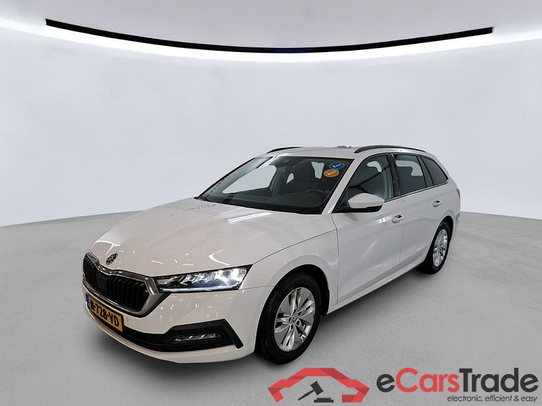SKODA Octavia Combi 110 kW #1