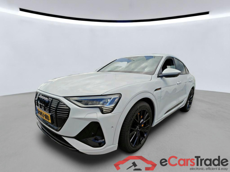 AUDI e-tron Sportback 300 kW #1