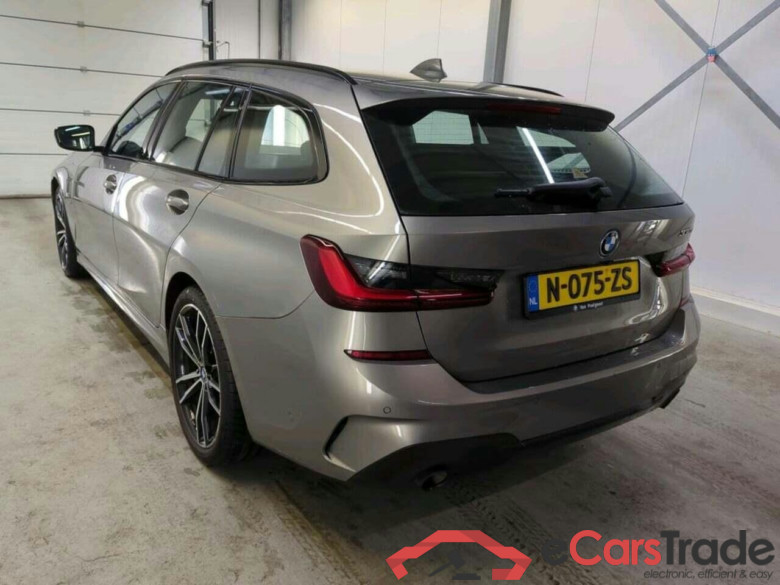 BMW 3-serie Touring 330e Bns Ed.P #6