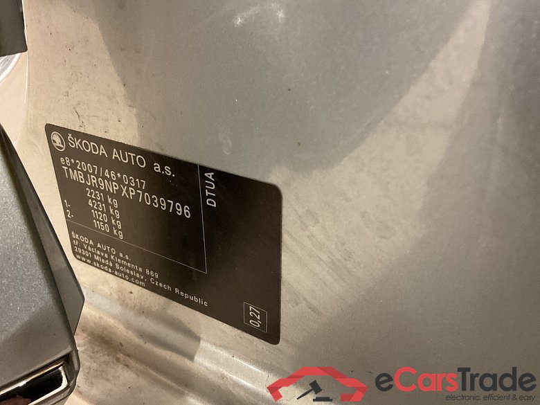 Superb Combi L&K 2.0 TDI 147KW AT7 E6d #5