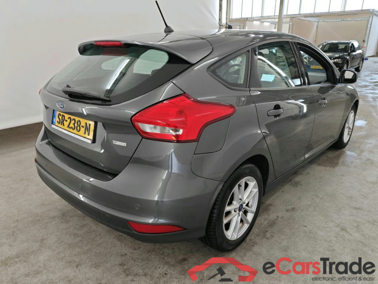 Ford Focus 1.0 EcoBoost Lease Edition 100 pk 5d #2