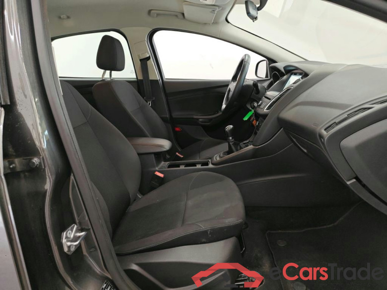 Ford Focus 1.0 EcoBoost Lease Edition 100 pk 5d #3