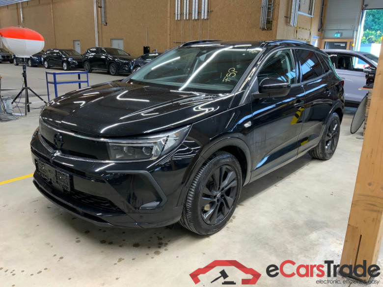 Grandland X GS Line Plug-in-Hybrid 1.6 Turbo 165KW AT8 E6d #1