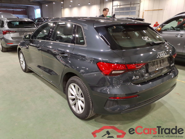 AUDI A3 SPORTBACK 2.0 30 TDI 85KW #2