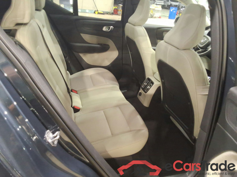 VOLVO XC40 1.5 T4 RECHARGE GEARTR. INSCRIPTION #5