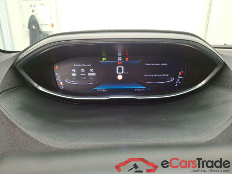 PEUGEOT 5008 1.2 PT GT P.Bns 7P EAT8 #4