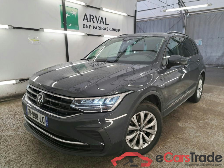 VOLKSWAGEN Tiguan / 2020 / 5P / SUV 1.5 TSI 150 DSG7 Life Busines #1
