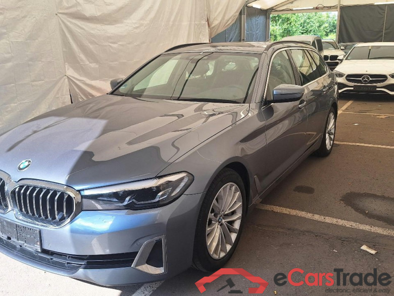 Baureihe 5 Touring 530 d Luxury Line 3.0 210KW AT8 E6d #1