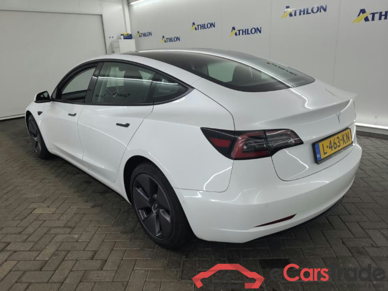Tesla Model 3 Standard Range Plus RWD 4D 225kW #4