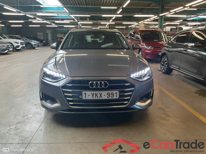 AUDI A4 AVANT - 2020 35 TFSI Advanced S tronic #2