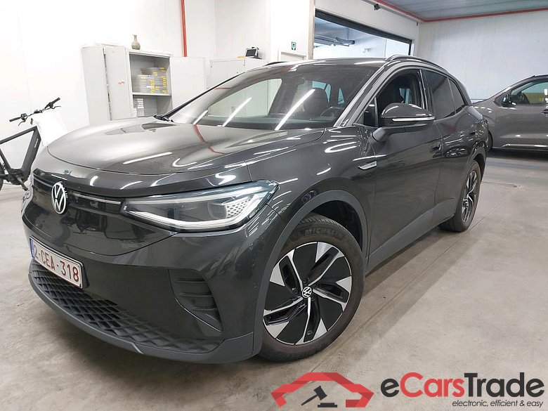 VOLKSWAGEN - VW  ID.4 77kWh  Pro Performance 204PK  With Heat Pump & Design & Comfort Plus Pack & Assistance & Electric Towing Hook & 19 Inch Hamar Alloy Wheels  * ELECTRIC *