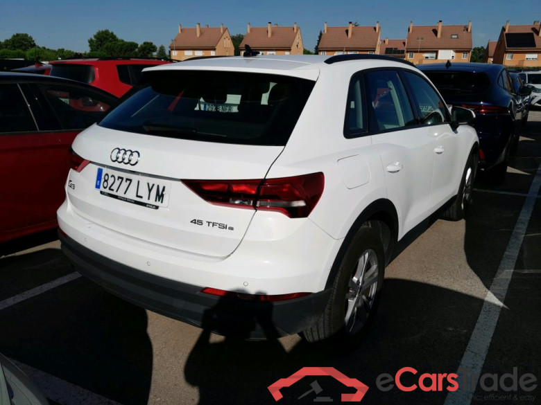 AUDI Q3 / 2018 / 5P / todoterreno 45 TFSI e 180kW (245CV) S tronic #2