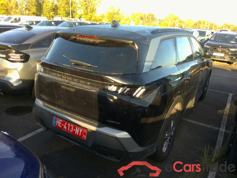 Peugeot 5008 Allure Hybrid 145 ch e-DCS6 #2