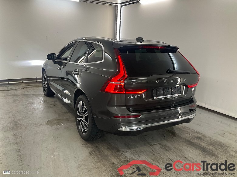 VOLVO XC60 2.0 T6 PHEV R-DESIGN AUTO 4WD #3