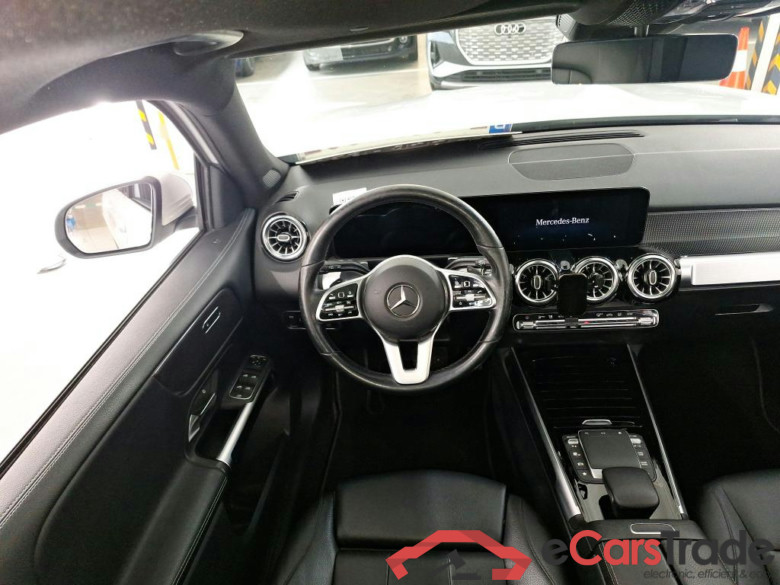 Mercedes GLB 180d 7PL Aut. Pano LED Widescreen Ambient Navi Sport-Leather KeylessGo Camera Klima PDC ... #6
