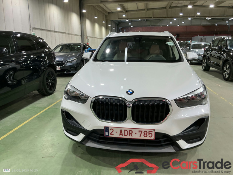 BMW X1 2.0 SDRIVE18DA (100KW) #2