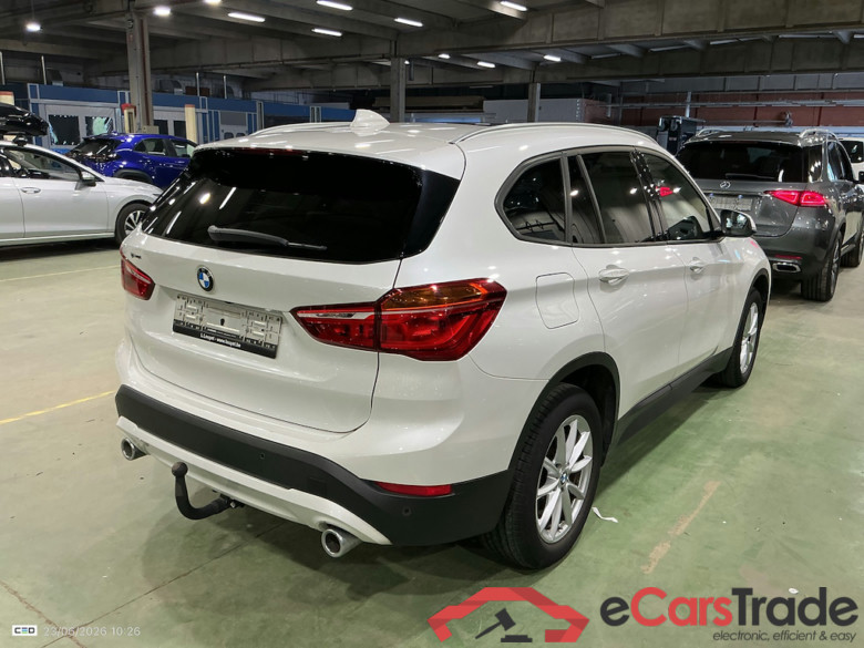 BMW X1 2.0 SDRIVE18DA (100KW) #4