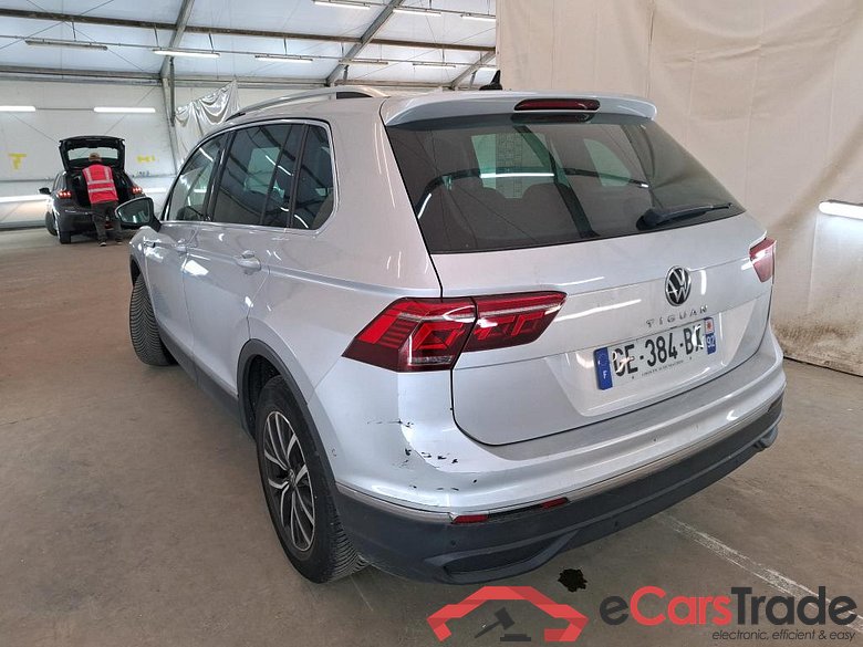 VOLKSWAGEN Tiguan / 2020 / 5P / SUV 1.5 TSI 150 DSG7 Life #2