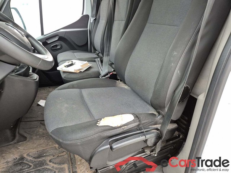 RENAULT MASTER 2.3 ENERGY BLUE DCI L2H2 3.3T #4