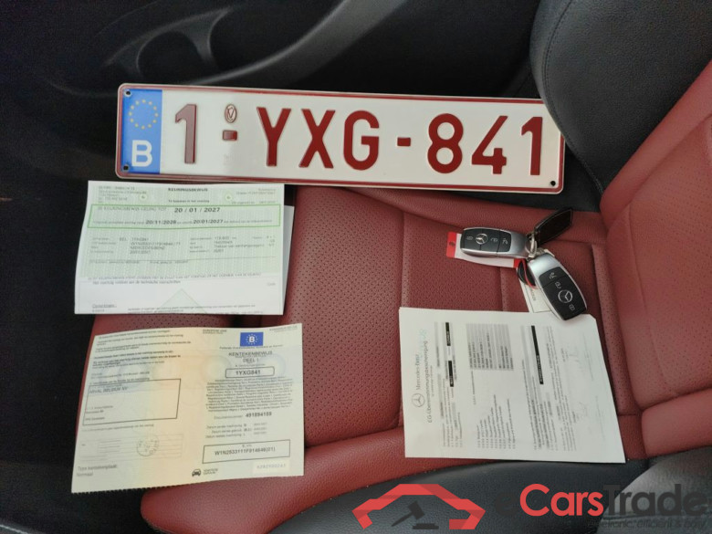 Mercedes-Benz GLC Coupé GLC 300 de 4MATIC 5d #4